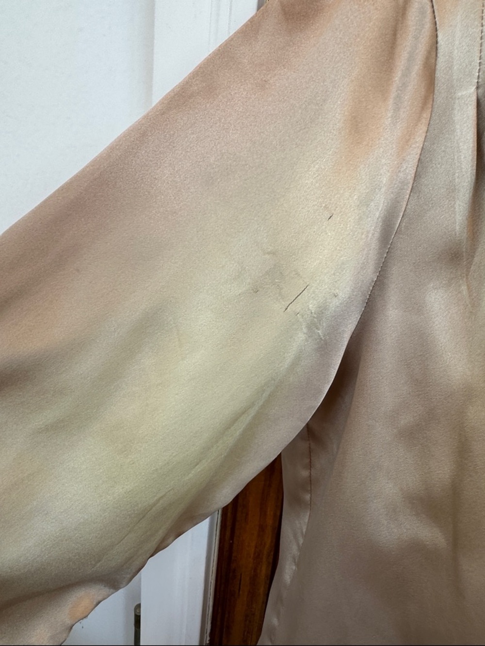 Vintage‎ 70s/80s Chaus Satin Taupe Button-Front Blouse with Pleated Neck - Picture 3 of 9